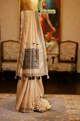 Aahana by Namrata Weaves