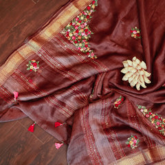 Prothoma by Namrata Weaves